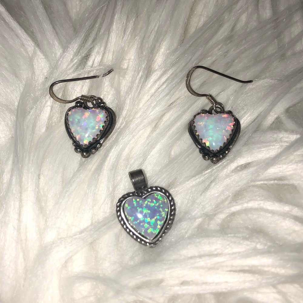 Synthetic Heart Opal Jewelry Set